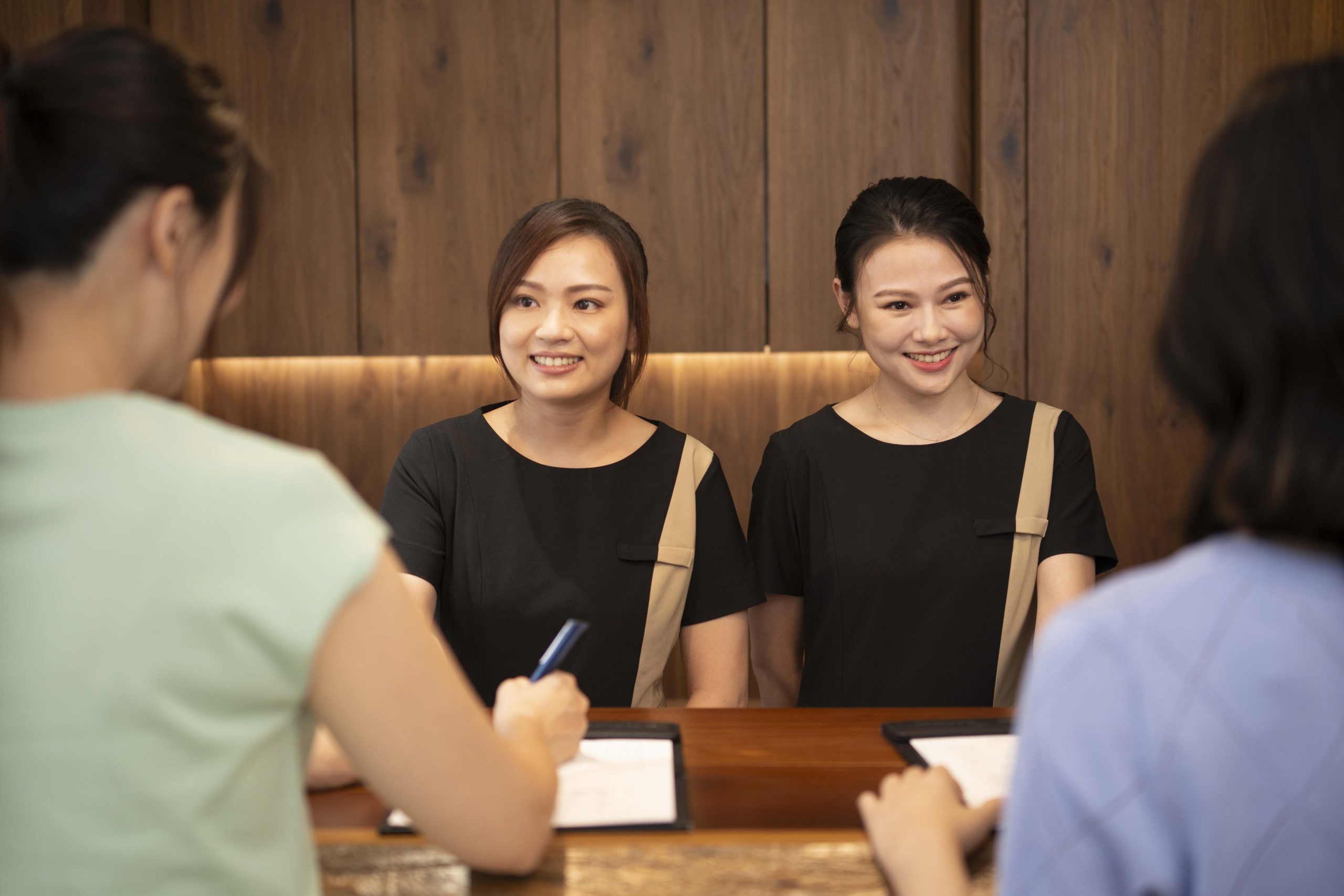 芯漾皮膚科的團隊都細心傾聽,親切陪伴